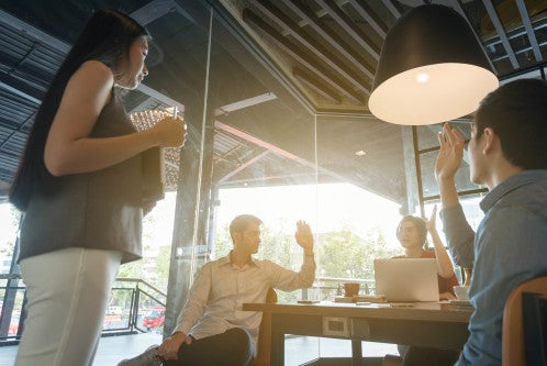 原來選對燈具 – 有着協調整體工作氣氛的重要性？